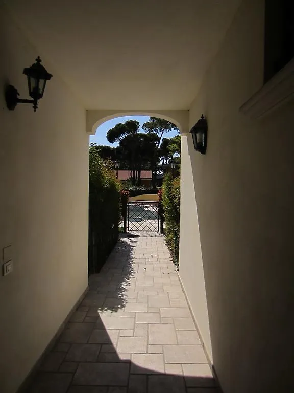 Aceri Rossi Apartament Lido di Jesolo 0*,  Włochy